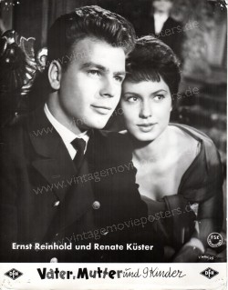 Father, mother and 9 children (Vater, Mutter und neun Kinder)